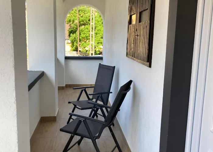Kamilla Vendeghaz Appartement